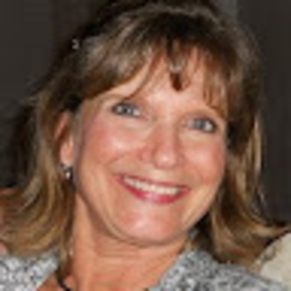 Meet your Posher, Denise